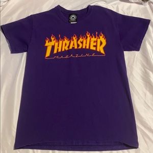 Selling a men’s small T-shirt